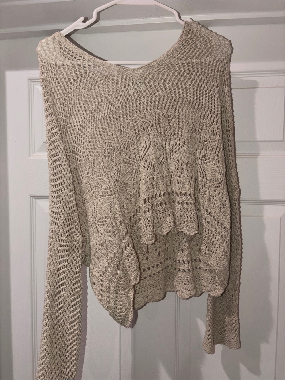 Urban Outfitters Womens Cream Crochet Knit Sweater Size XS